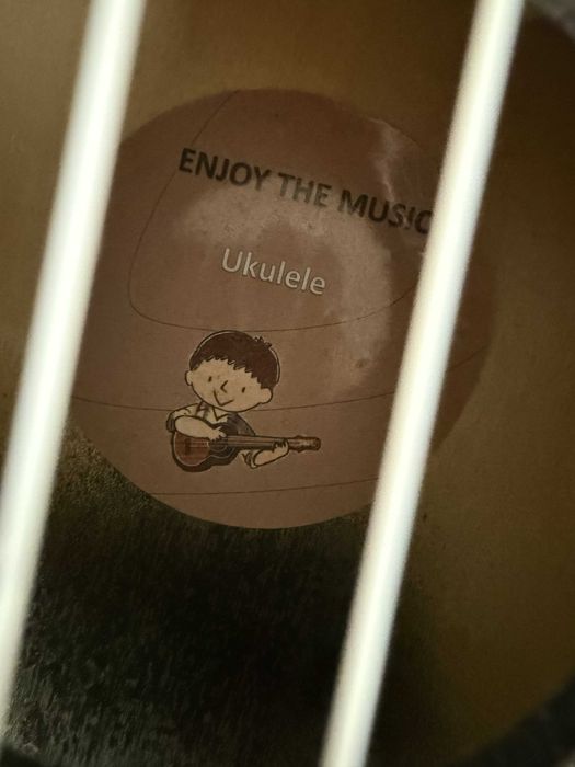 Ukulele sopranowe – czarne – idealne na start