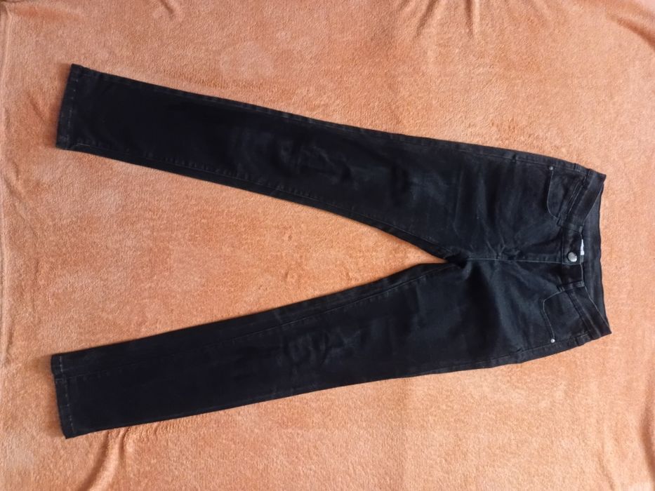 Джинсы,стрейчевые