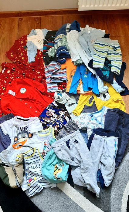 Paka ubrań dla chlopca w rozmiarze 80