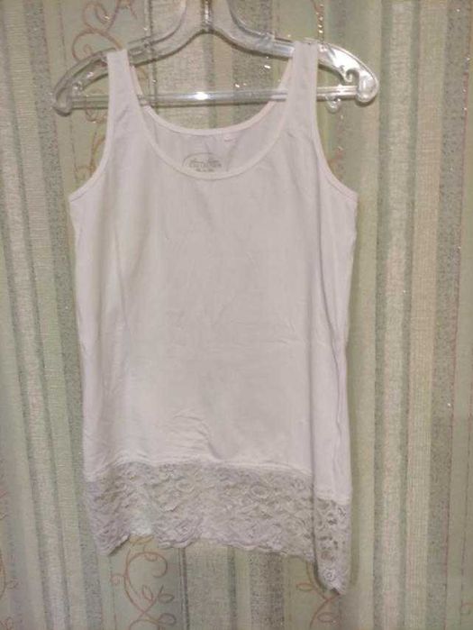 Майка білизняна жіноча довга натуральна бавовна з гіпюром, р.48-50/М