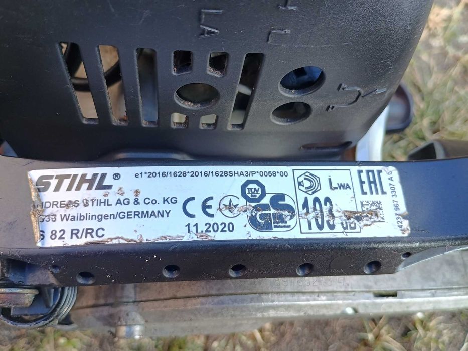 Nożyce Spalinowe Stihl HS 82 R do żywopłotu listwa 65 cm