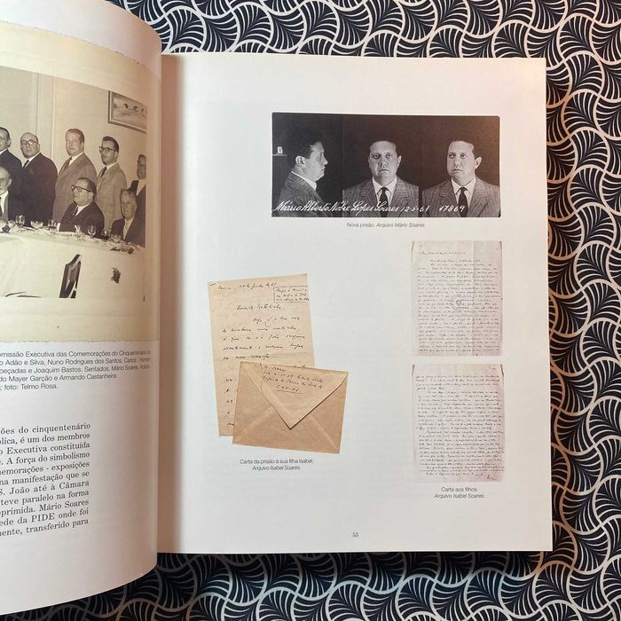 Mário Soares: Uma Fotobiografia - Maria F. Rollo e J. M. B. de Brito