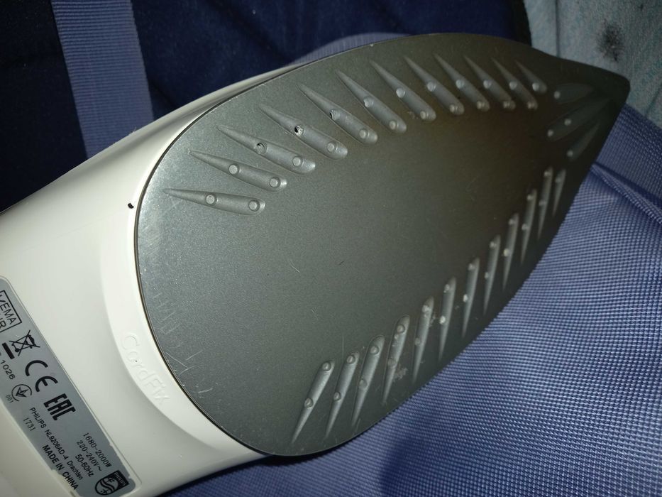 Утюг филипс работает хорошо