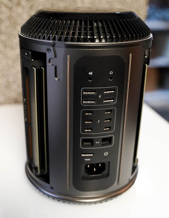 Apple Mac Pro 2013 美品 Apple アップル/Mac Pro (Late 2013)/MD878J/A A1418