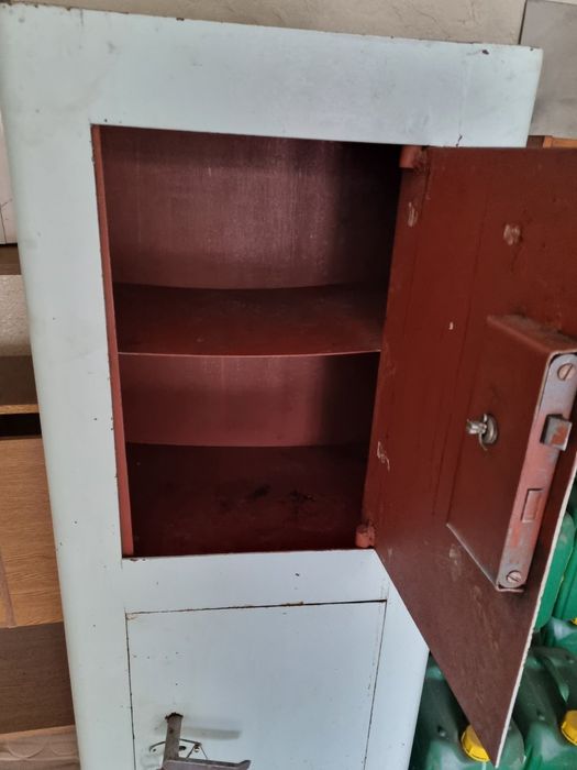 Продам Сейф Срср