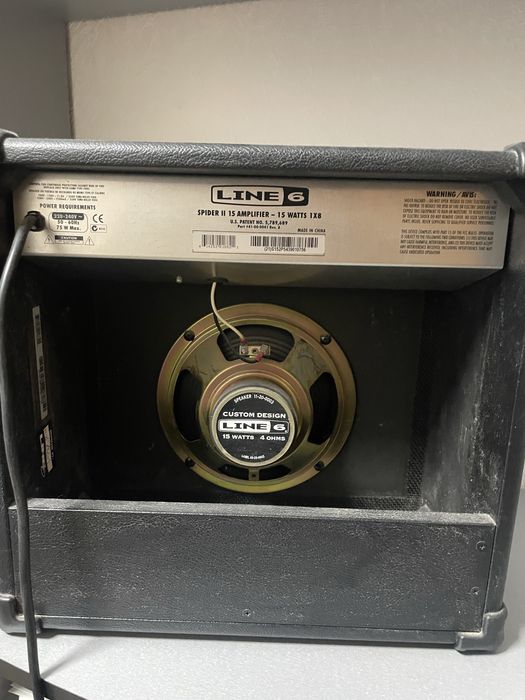 комбоусилитель line 6 spider 2 15v