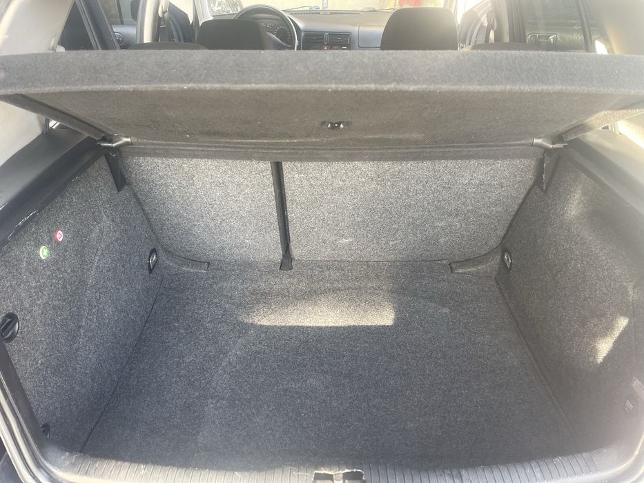 Golf 4 1.6mpi avtomat