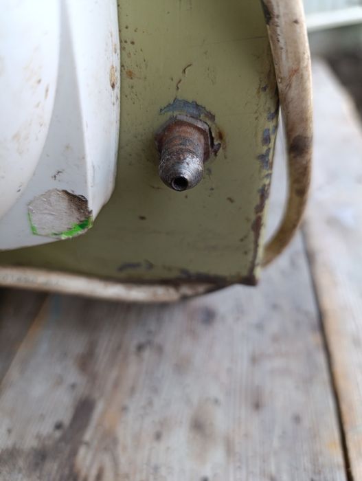 Продам напіватомат