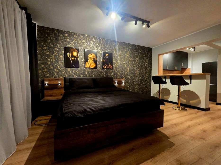 Apartament z jacuzzi/wanna/studio fotograficzne