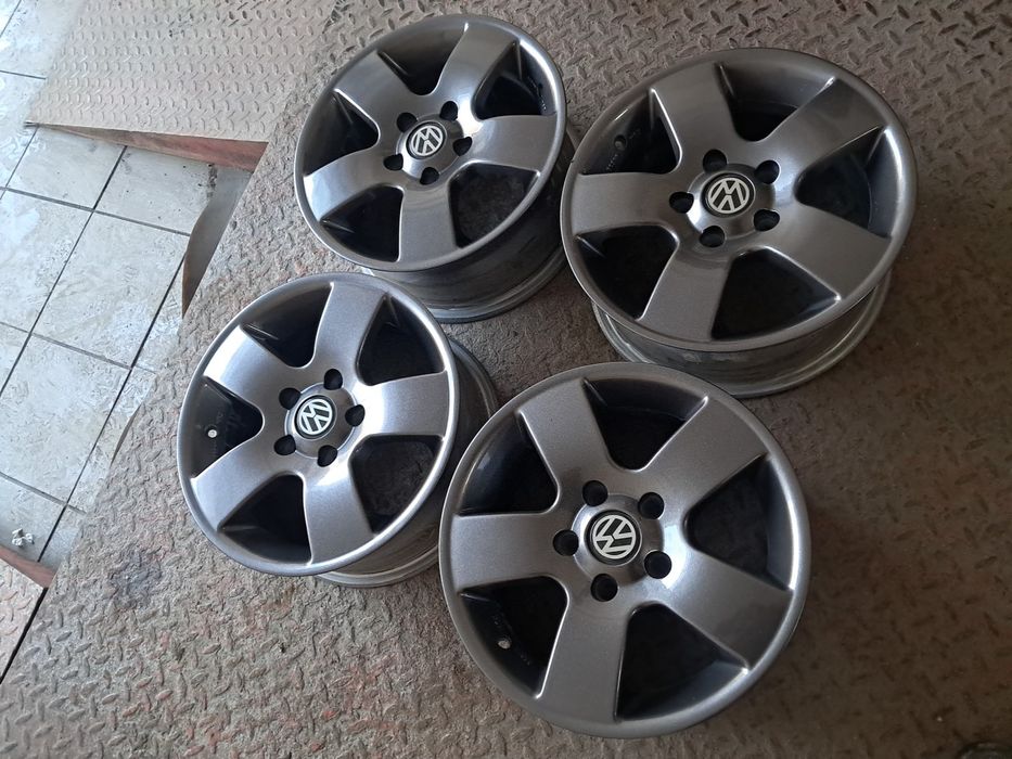Alufelgi 15 5x112 Passat Golf 5 6 Grafitowe