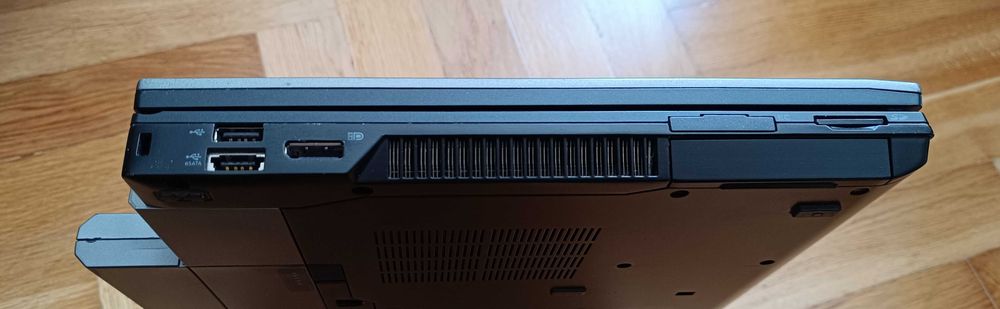 Laptop Dell E6510 Intel Core i5 2x4GB 250GB podświetlana klawiatura