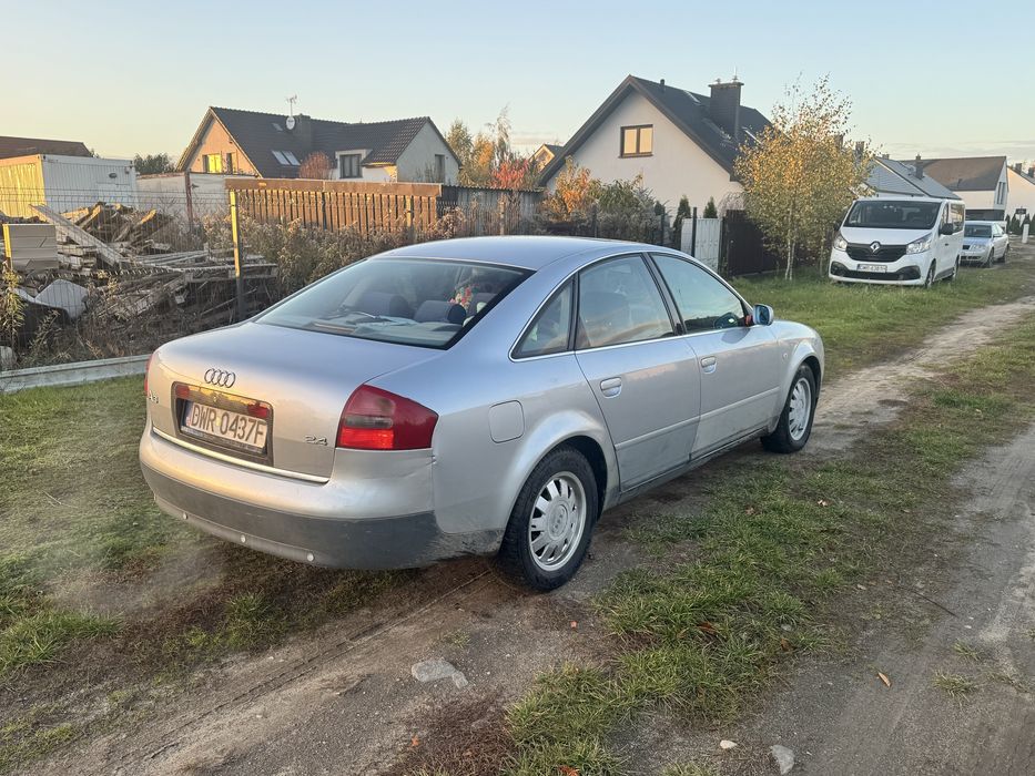 Audi A6 2.4 lpg