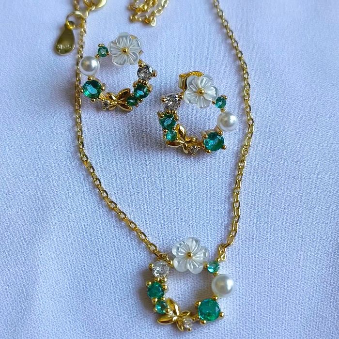 Conjunto em prata colar e brincos