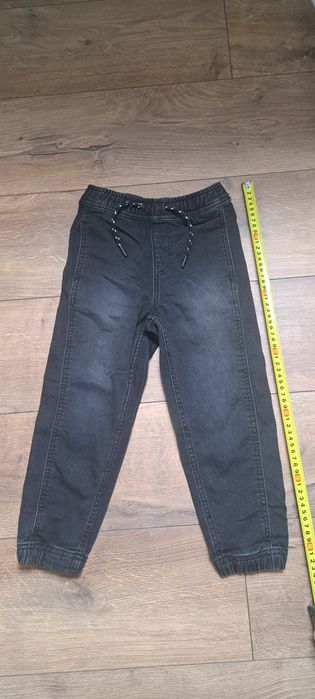 Spodnie chłopięce 110