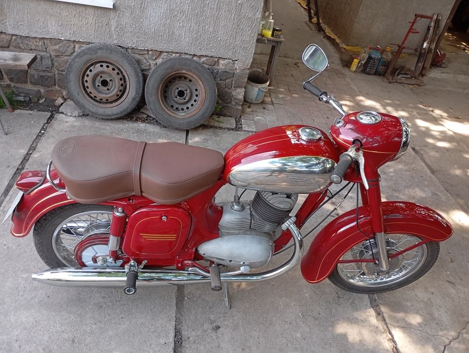 jawa 353 1961 рік