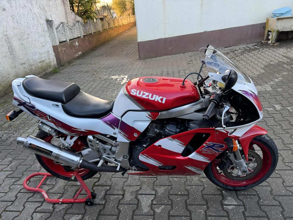 Suzuki gsxr 750 w