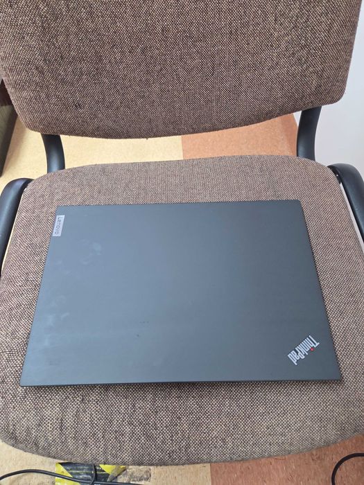Lenovo ThinkPad T14S Gen 2 i5-1135G7 16GB 256GB SSD FHD W11P