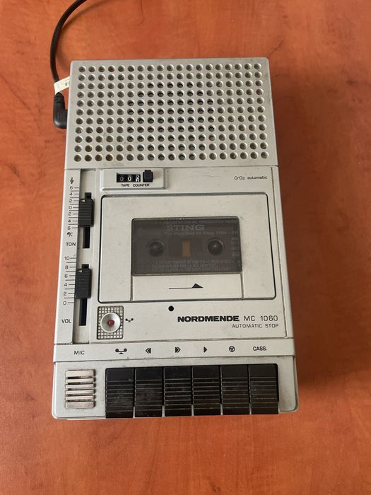 Magnetofon kasetowy Nordmende MC 1060