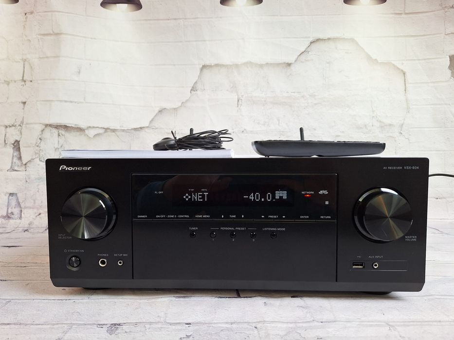Pioneer VSX-934  mocny ,wifi Bt 4K Dolby Atmos Vision.