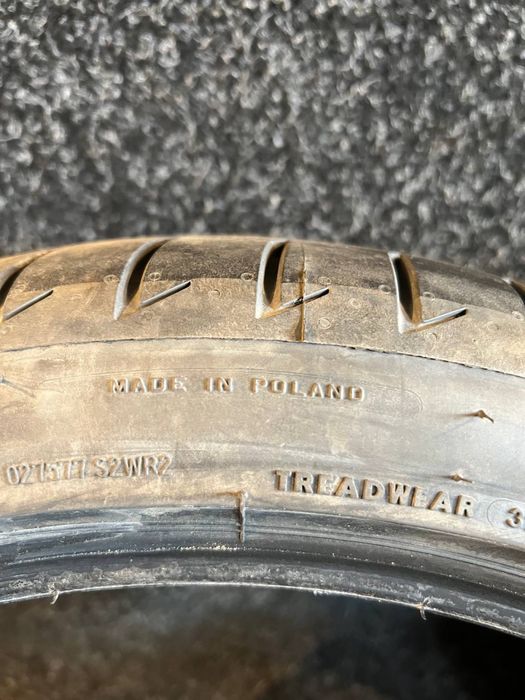 Brigestone 225/40R18 Turanza T005