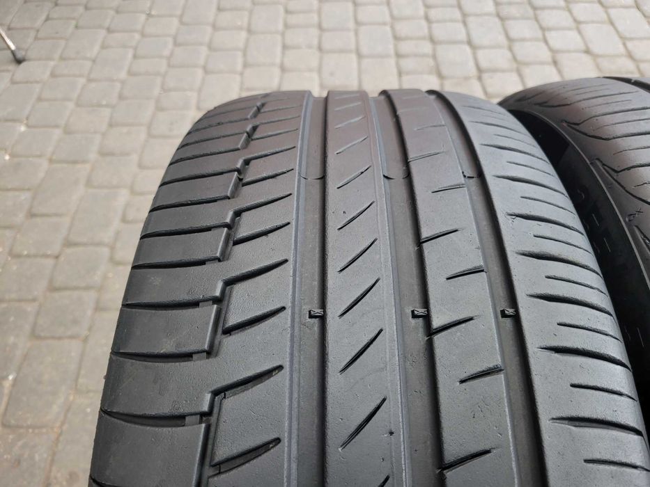255 / 45  R    20     Continental