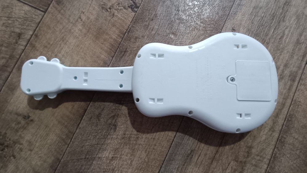 Gitara baby Einstein
