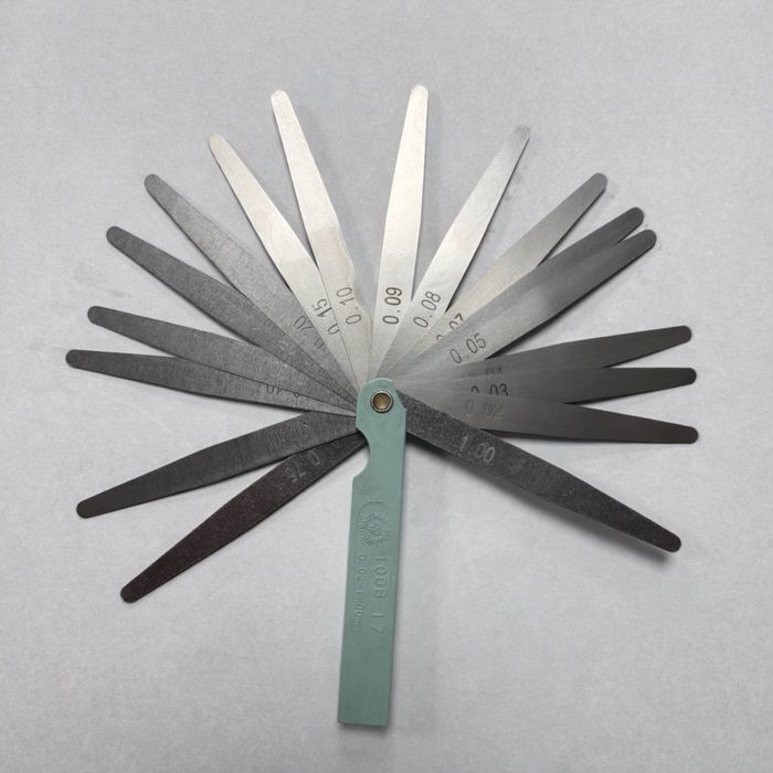 Щупи клапанів на мотоцикл