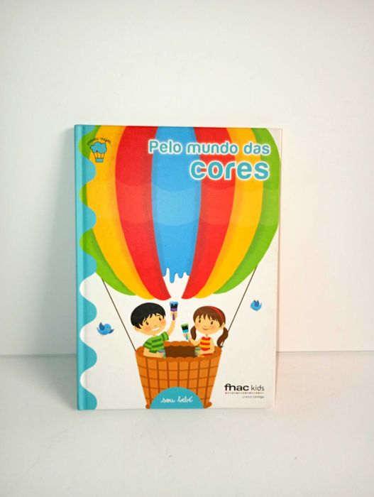 Pelo Mundo das Cores