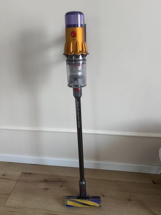 Dyson v12 detect slim