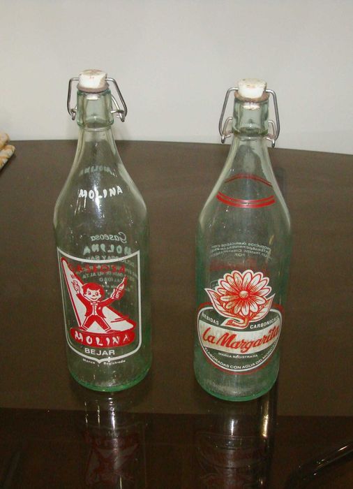 Garrafas de Vidro Antigas - Molina e La Margarita