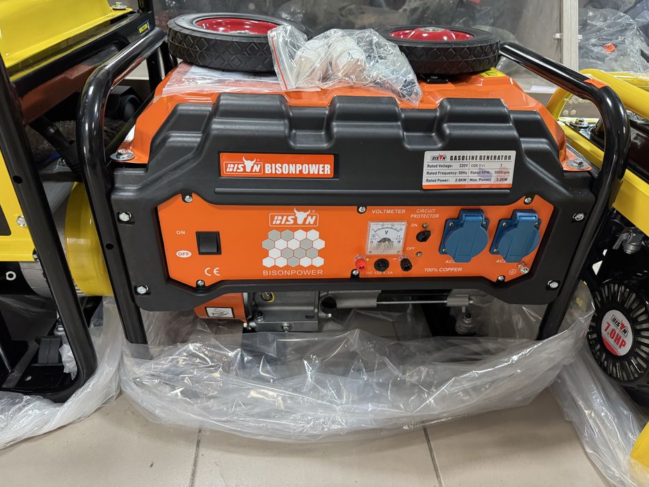 Генератори нові BISON бензин газ/бензин