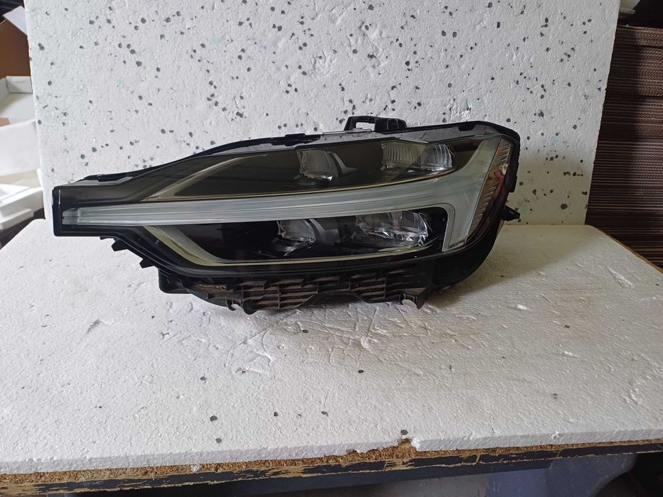 lampa lewa volvo xc90 full led 2 II 3213.3548