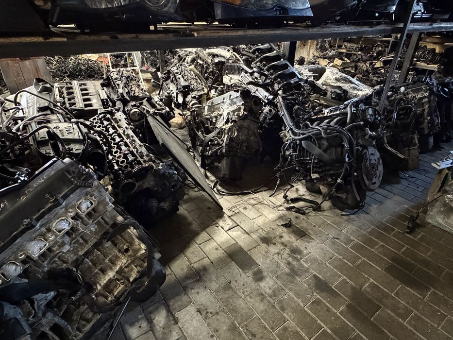 Розборка Авторозборка BMW E39 E46 E53 E60 E61 E65 E66 E70 Е83 Е87 Е90 Е91 F10 Двигуни АКПП підвіска Кузовні деталі