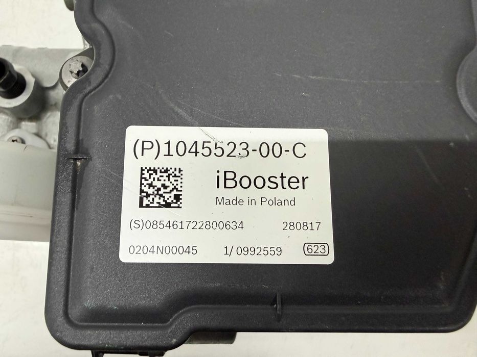 Підсилювач гальм Tesla MX 17 головний тормозний циліндр Тесла Ікс 2017