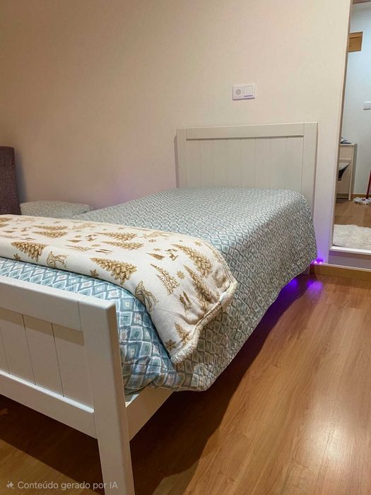 Cama solteiro 90X200 + Colchão