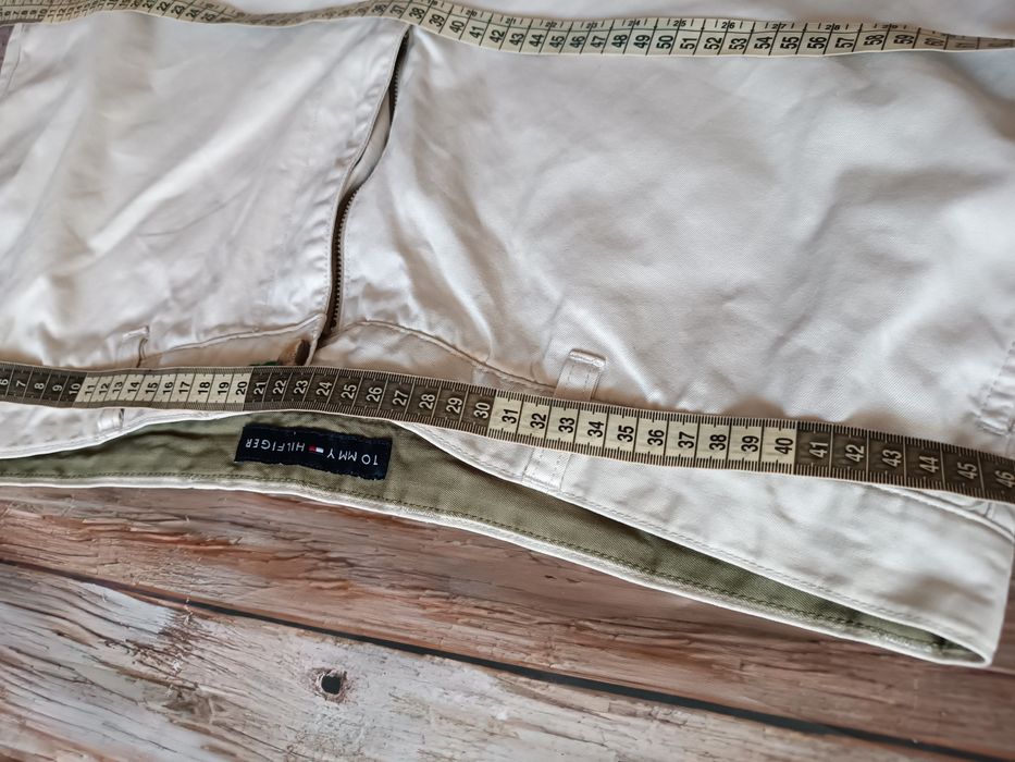 Брендові шорти  Tommy Hilfiger .  Р 48