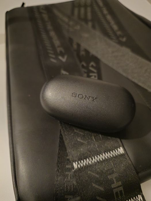 Phones Sony WF-XB700