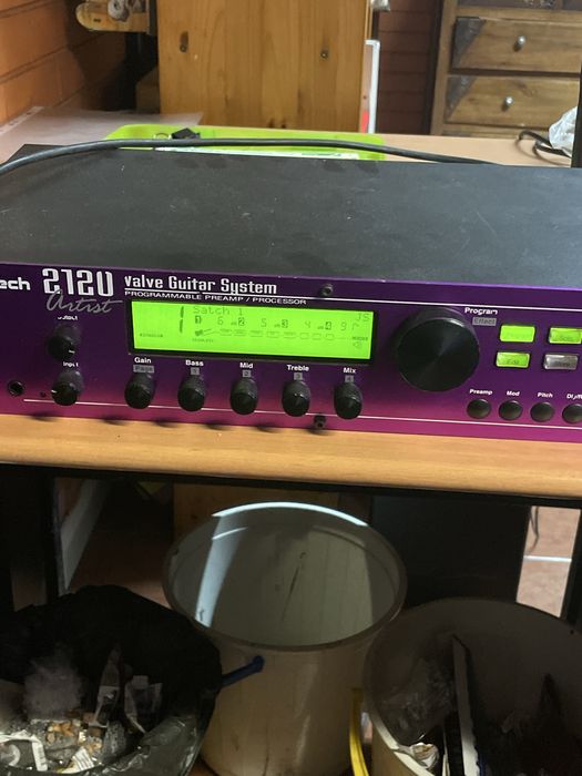 Digitech 2120 Artist