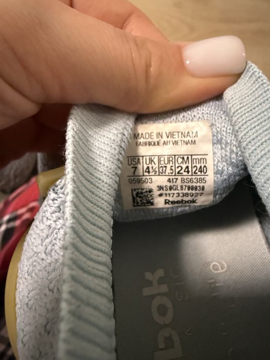 Женские кросовки Reebok 37,5