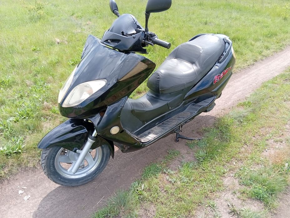 Продам скутер Huatian HT 150