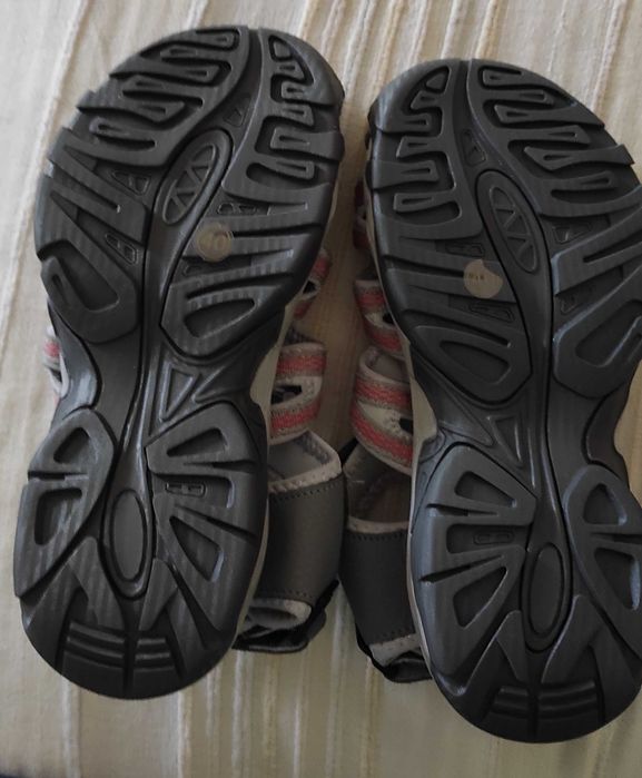 Sandálias desportivas