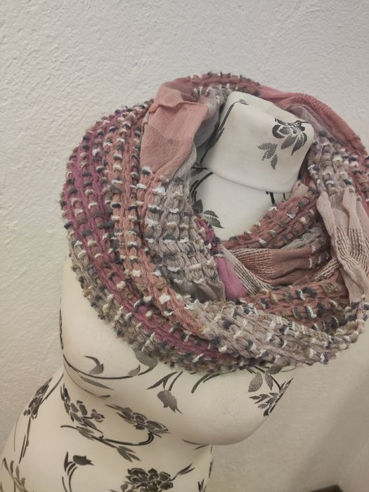 Super wygodny szal komin kolory różu
