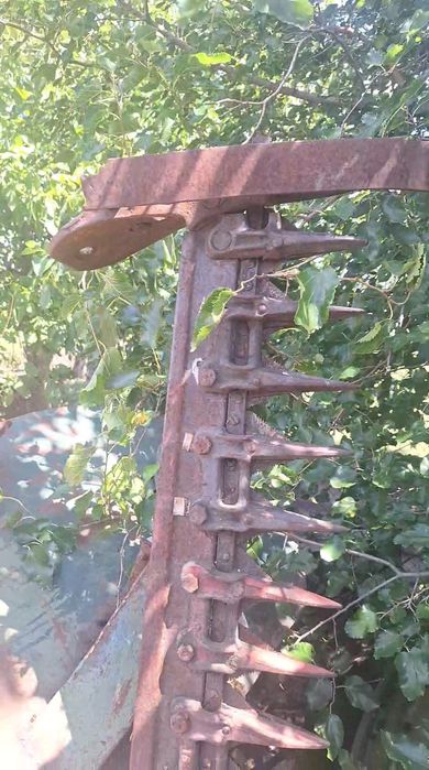 Сегментна косилка змазчена у відмінному стані