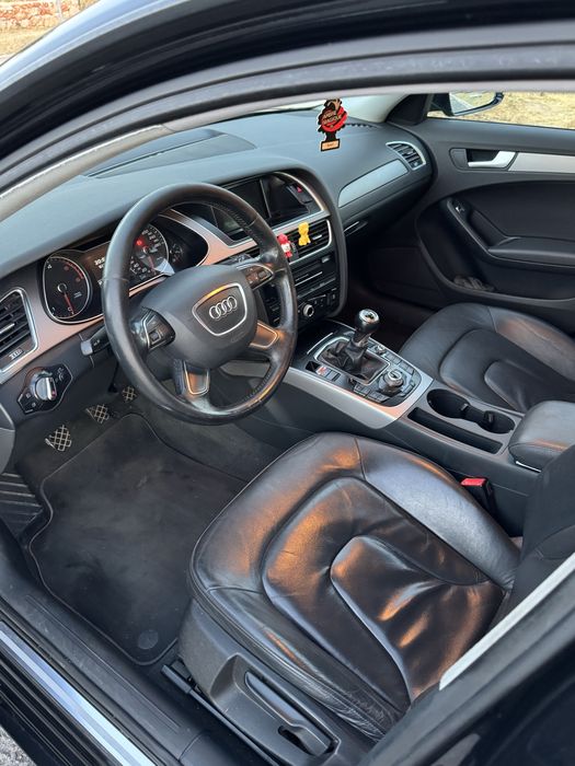 Audi A4 Avant — fotografia 8