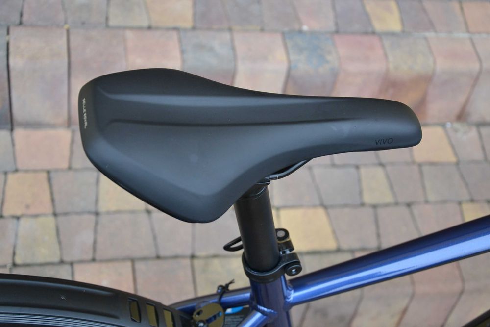 Bulls Wildcross Street Disc Shimano 3x7 Suntour rozmiar M 48cm Nowy