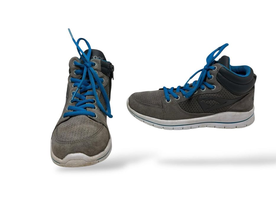 Sneakersy dzieciece lekkie KangaROOS rozmiar 33