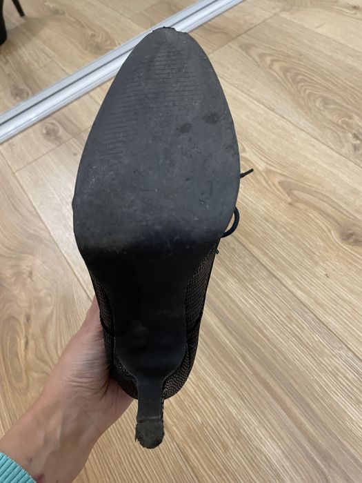 Półbuty damskie wiązane