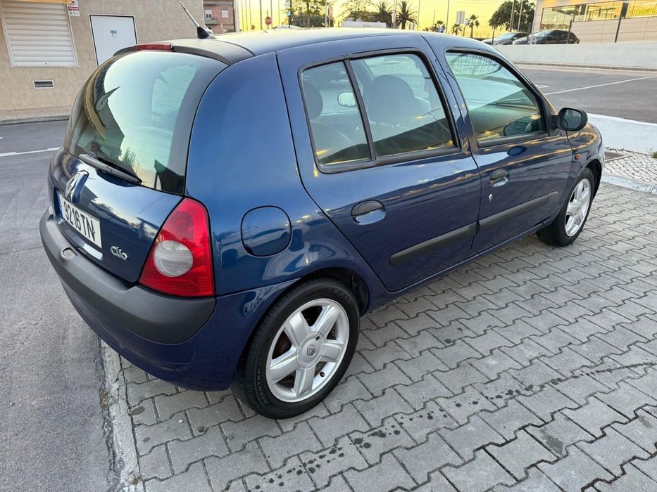 Vendo clio ou troco