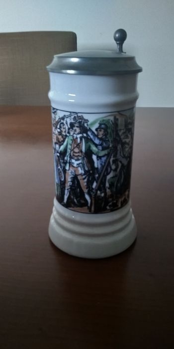 Caneca Cerveja porcelana genuína ale. Alema6