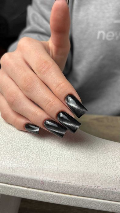 Манікюр, нарощування Вишенька